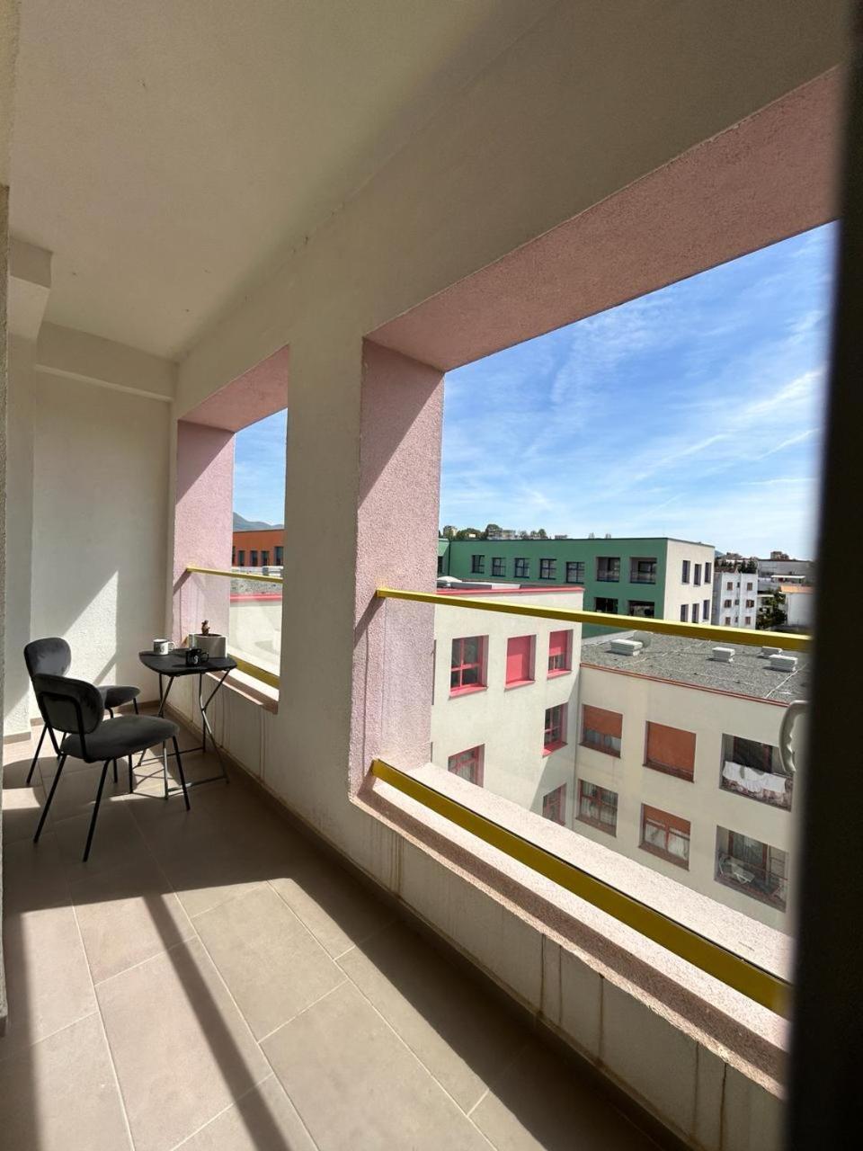 Picasso Apartment Tirana Extérieur photo