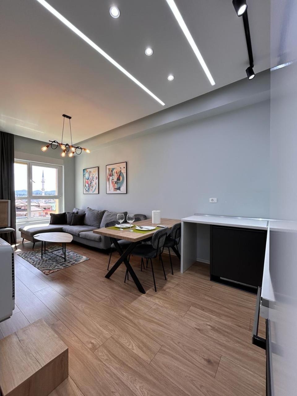 Picasso Apartment Tirana Extérieur photo